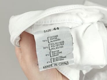 legginsy że szwem między pośladkami: Spodnie materiałowe damskie — 4