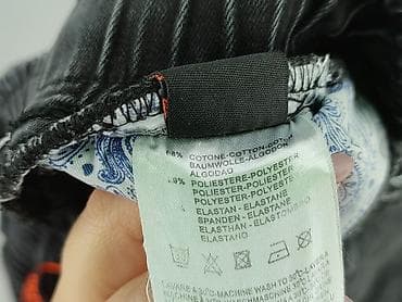 spodenki tech: Jeansy dla mężczyzn, rozmiar L — 6