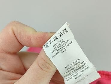 pull and bear polonia: Atmosphere, T-shirt damski, rozmiar M — 4