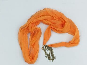 torba c a: Scarf, Female, condition - Perfect — 1