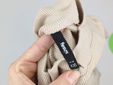 dodatki do beżowej sukienki: Bluzka damska, 2XS — 4