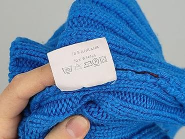 Women: Women`s sweater, size M — 5