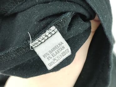 czarne t shirty w serek damskie: Bluzka damska, rozmiar L — 4