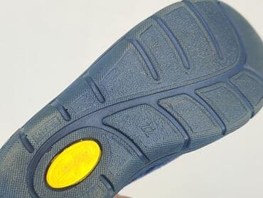 buty dziecięce wsuwane: Kapcie Befando, 22, Używany — 6