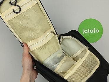 czapka c a: Kosmetyczka, stan - Bardzo dobry — 6