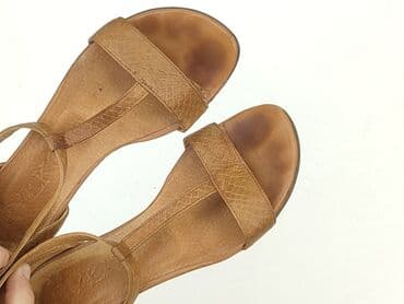 sandały skórzane z zakrytą piętą: Sandały damskie, rozmiar 35 — 4