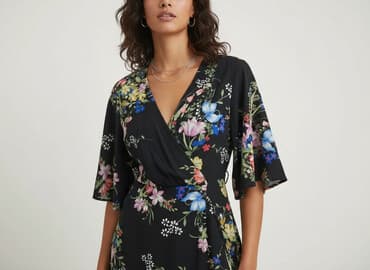 stradivarius sukienki eleganckie: Stradivarius, Sukienka damska, rozmiar S — 1