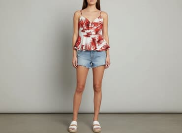 bluzka z baskinką biała: Women's blouse, size S — 1