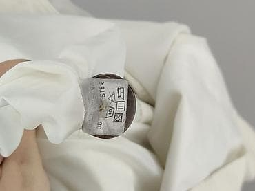 Women's Clothing: Women`s trench, size XL — 5