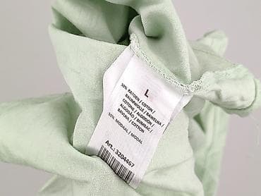 platforma z ubraniami: Bluzka damska, rozmiar L — 5