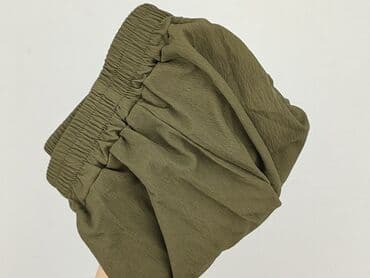 krótkie spodenki i nogi z cellulitem: Szorty damskie, rozmiar L — 6