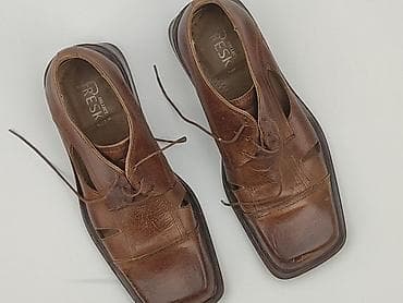 Półbuty dla mężczyzn, rozmiar 41 — 1