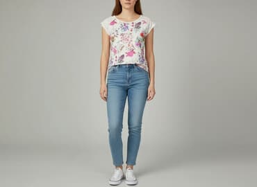 new yorker bluzka z kwiatem: Women`s T-shirt, size L — 1