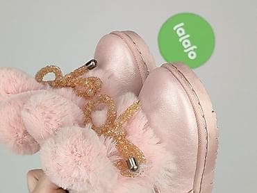 deezee spodenki: Buciki niemowlęce, 19, stan - Bardzo dobry — 5