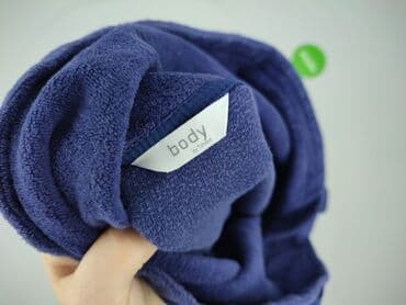 t shirty columbia: Tchibo, Women`s hoodie, 3XL — 4