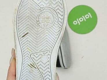 Дитячий одяг: Кеди 25, Б/в — 4