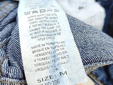 pull bear kurtka jeansowa: Jeansy damskie, rozmiar M — 5