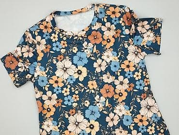 stradivarius tshirt: Women`s T-shirt, size M — 1