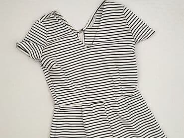 sukienki z baskinką: Bershka, Women`s dress, size S — 2