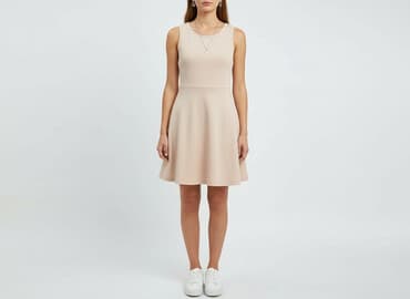 rozkloszowana sukienka z ekoskórą: Sukienka damska, rozmiar XS — 1