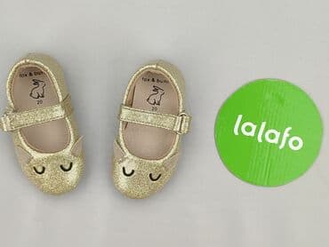 swiecaca sukienka dla dziewczynki: Buciki niemowlęce, 20, stan - Idealny — 2