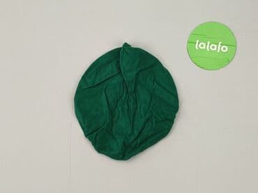 body z kubusiem puchatkiem: Hat, condition - Good — 2