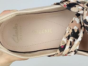 emu 37: Clarks, Ballerinas for women, size 39.5 at lalafo.pl — 5 emu 37: Clarks, Ballerinas for women, size 39.5 — 5