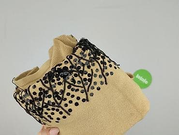 Women's Clothing: Women's blouse, size M — 4