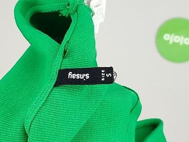 Women`s top, size S — 5