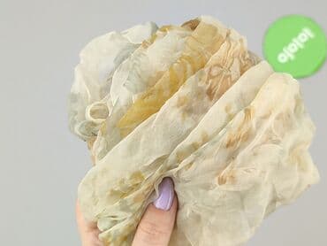 h: Scarf, Female, condition - Very good — 3