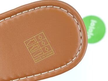 czerwone sandały na koturnie ccc: Klapki damskie, 36 — 6