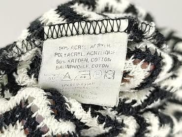 platforma z ubraniami: Bluzka damska, rozmiar L — 4