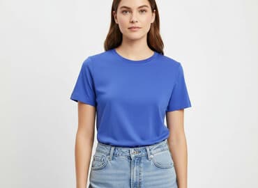 koszulka w serek reserved: Reserved, T-shirt damski, rozmiar M — 1