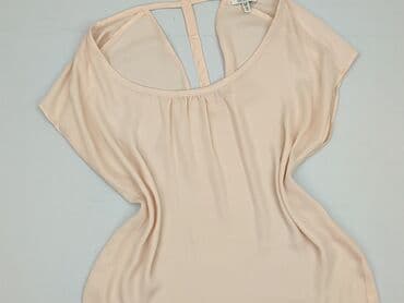pier one t shirty basic: Bershka, Жіноча блуза, розмір M — 1