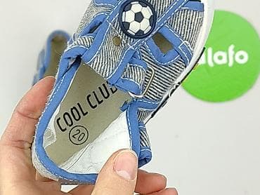 pull and bear white top: Buciki niemowlęce, Cool Club, 20, stan - Idealny — 6