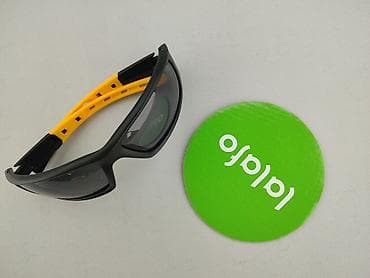 okulary trapstar: Okulary, Przeciwsłoneczne, Prostokątne kształt, stan - Idealny — 2