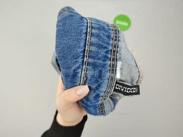 krótkie spodenki i nogi z cellulitem: H&M Divided, Ogrodniczki damskie, S — 5