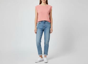 new yorker oversize t shirt: New Yorker, Women`s T-shirt, size S — 1