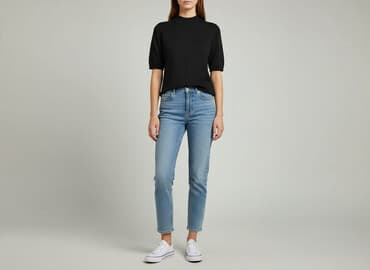 dodatki do czarnej bluzki: H&M, T-shirt damski, rozmiar M — 6