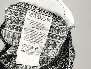 Women's Clothing: Tessentials, Material trousers for women, size S — 5