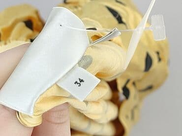 modne bluzki z bufiastymi rękawami: Gestuz, Bluzka damska, S — 6