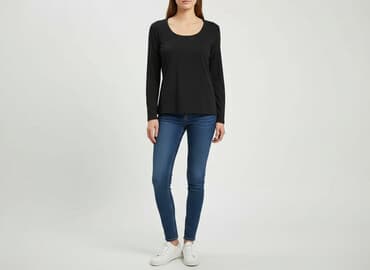 czarne t shirty damskie w serek: Bluzka damska, rozmiar L — 5