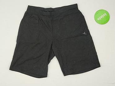 w klapkach nike: Szorty damskie, rozmiar S — 2