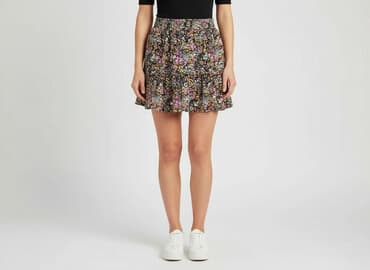 spódnice mini z rozcięciem na nodze: Spódnica damska, rozmiar S — 1