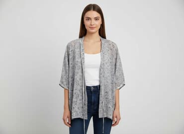 koszulka z szerokimi rękawami: Bluzka damska, rozmiar M — 5