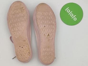 czarna sukienka i białe trampki: Trampki damskie, rozmiar 39 — 3