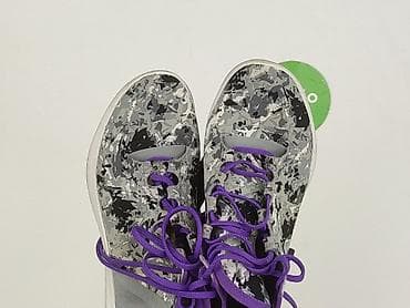 kapcie mysz: Under Armour, Sneakersy damskie, rozmiar 37.5 — 6