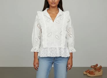 bluzki z bufiastymi rękawami białe: Women's blouse, size S — 1