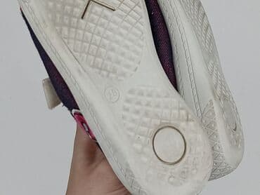 biale sandały deezee: Slippers 28, Used — 6