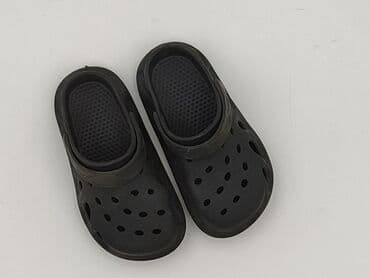 ccc sandaly czerwone: Flip Flaps Crocs, 26, Used — 1